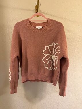 Gilli Dusty Rose Crewneck Sweater with White Floral Embroidery